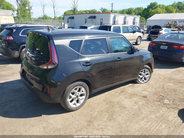 صورة 4 لـ 2023 KIA SOUL LX
