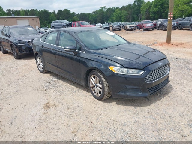 FORD FUSION SE - 1