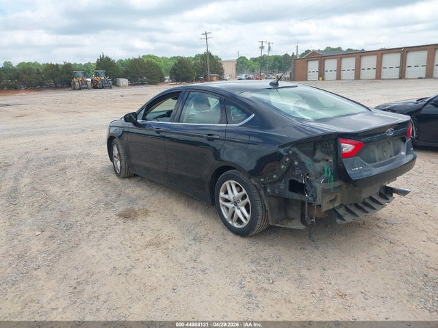 FORD FUSION SE - 3