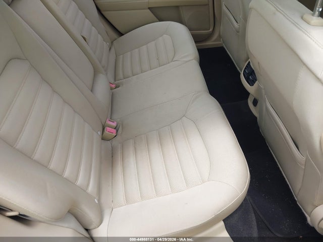 FORD FUSION SE - 8