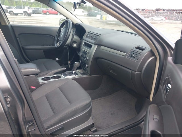 FORD FUSION SE - 5