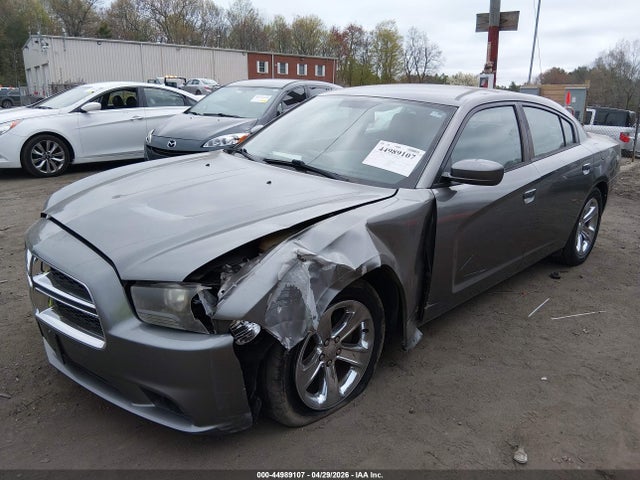 صورة 2 لـ 2012 Dodge CHARGER SXT
