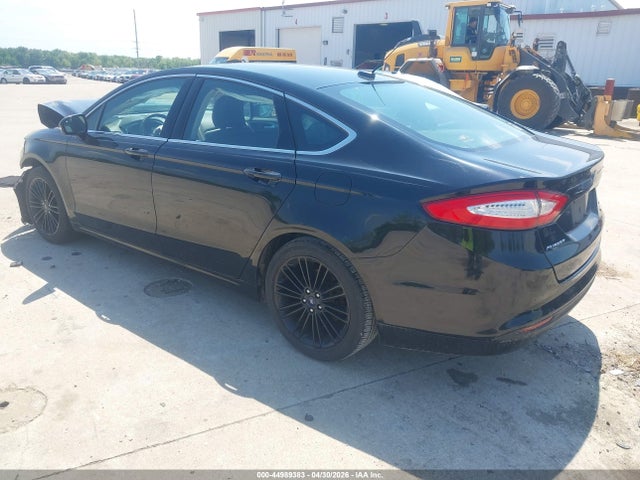 FORD FUSION SE - 3