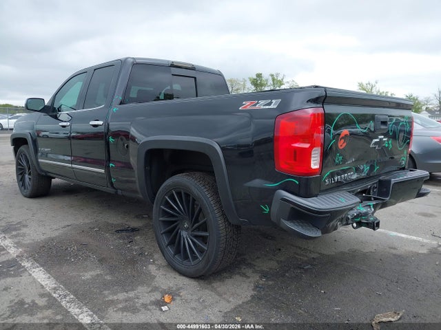 2017 Chevrolet SILVERADO 1500 2LZ — фото 3