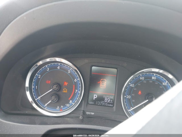 2019 Toyota COROLLA LE photo 7