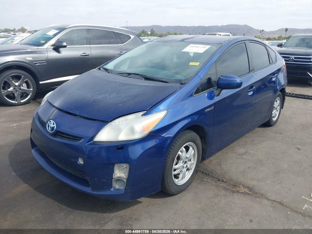 2010 Toyota PRIUS II — фото 2