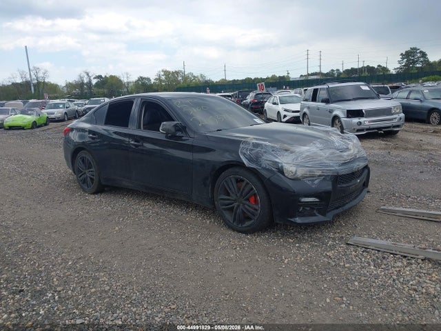 2014 INFINITI Q50 SPORT
