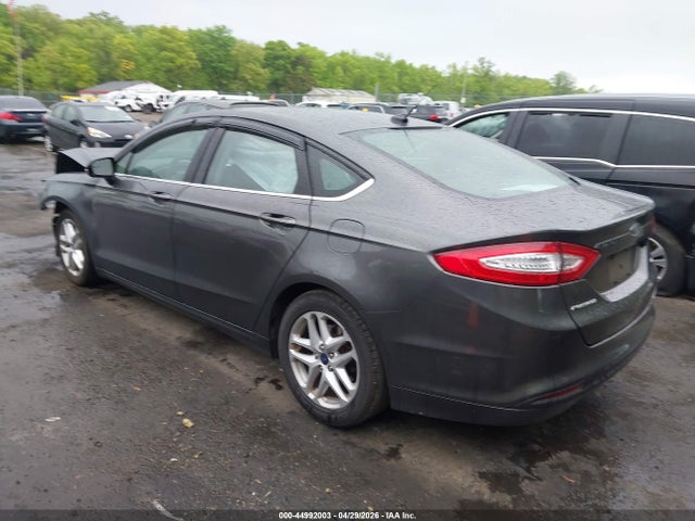FORD FUSION SE - 3