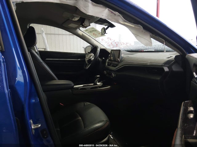 2025 Nissan ALTIMA SR FWD photo 5
