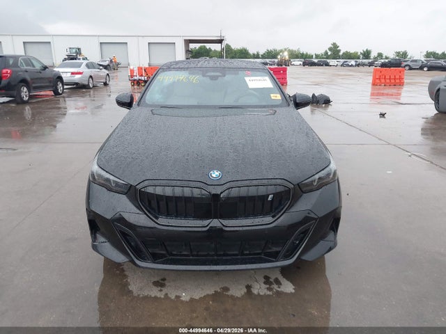 صورة مصغرة 12 لـ 2025 BMW I5 EDRIVE40