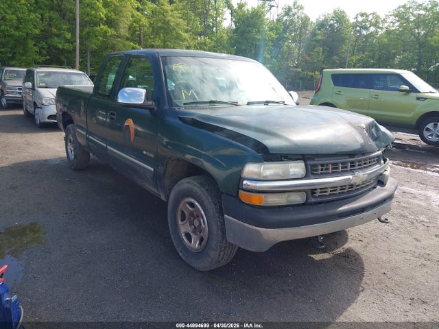 2002 Chevrolet SILVERADO 1500 LS 照片 1