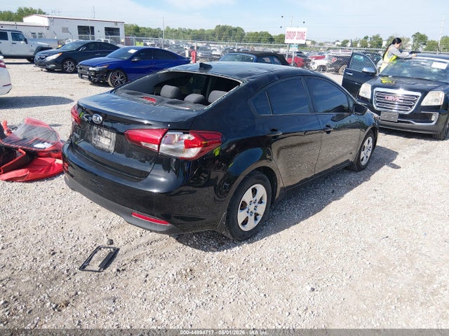 2018 KIA FORTE LX — фото 4