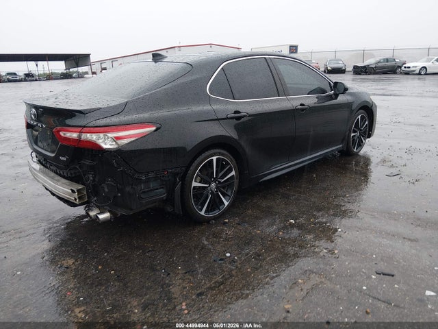2019 Toyota CAMRY XSE — фото 4