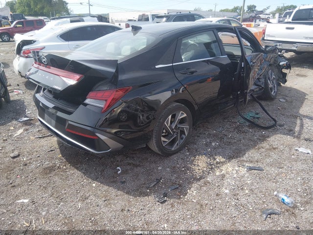 صورة 4 لـ 2025 Hyundai ELANTRA LIMITED