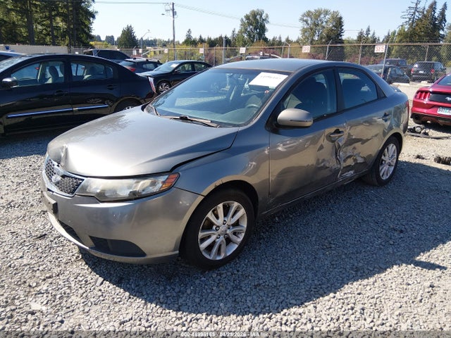 صورة 2 لـ 2012 KIA FORTE EX