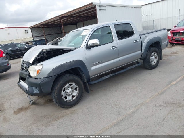 2014 Toyota TACOMA PRERUNNER photo 2