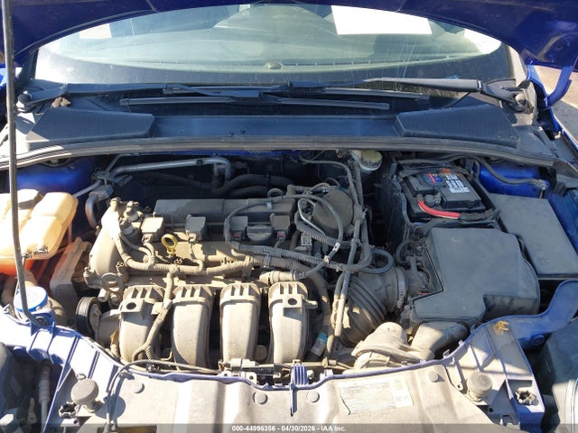 FORD FOCUS SE - 10