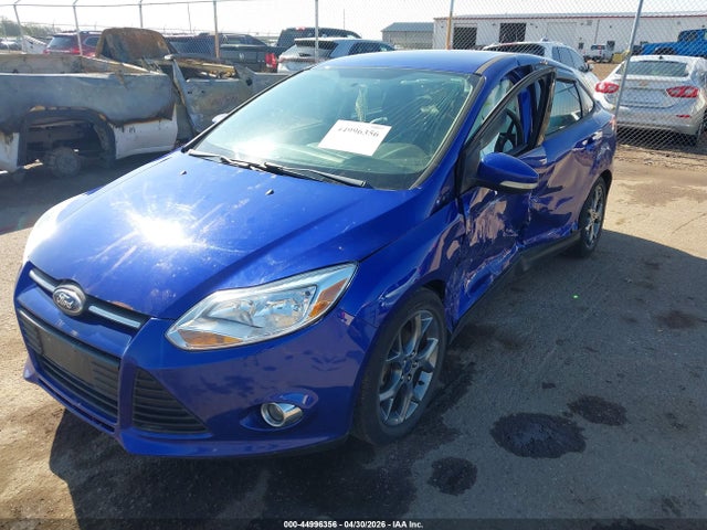 FORD FOCUS SE - 2
