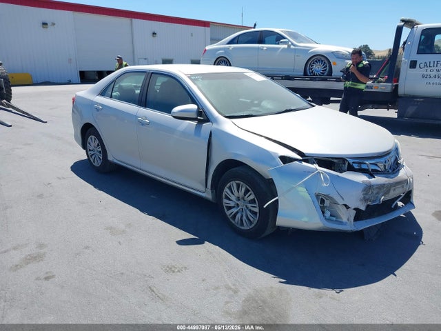 2012 TOYOTA CAMRY LE