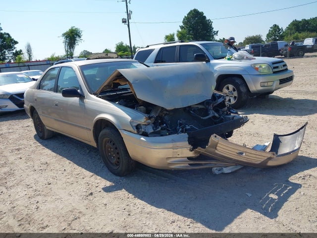 1999 TOYOTA CAMRY LE