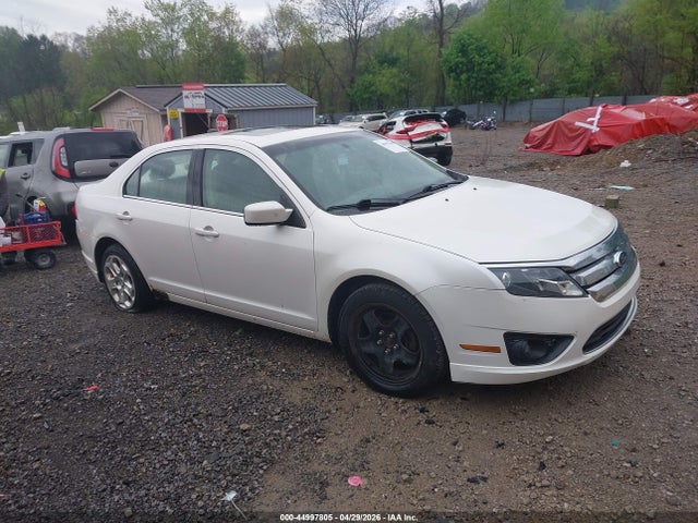 FORD FUSION SE - 1