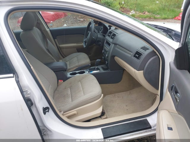 FORD FUSION SE - 5