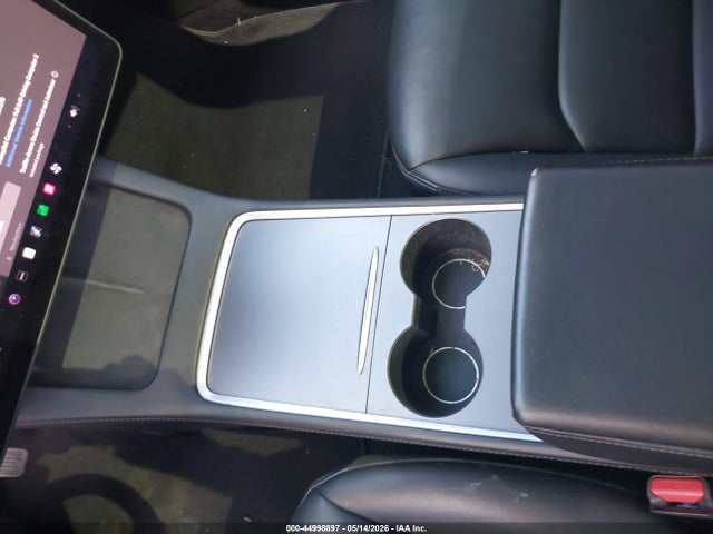 2022 Tesla MODEL 3 LONG RANGE DUAL MOTOR ALL-WHEEL DRIVE — миниатюра 18
