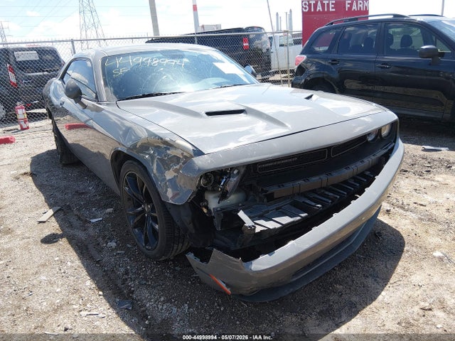 صورة 6 لـ 2017 Dodge CHALLENGER SXT