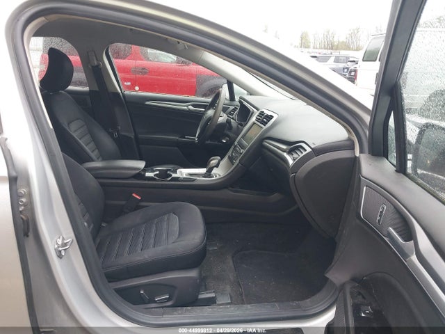 FORD FUSION SE - 5