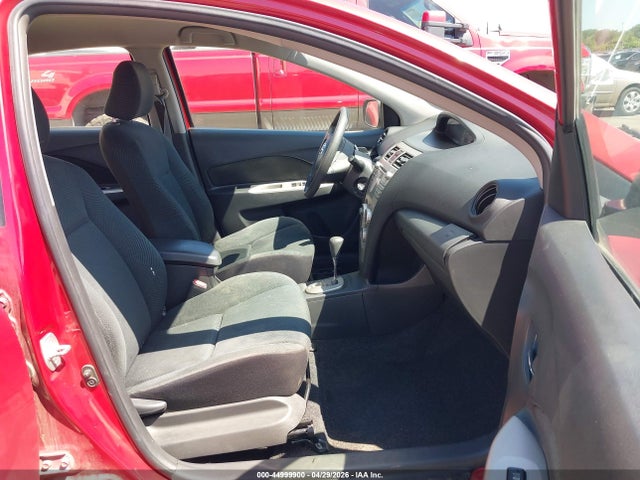 صورة 5 لـ 2010 Toyota YARIS