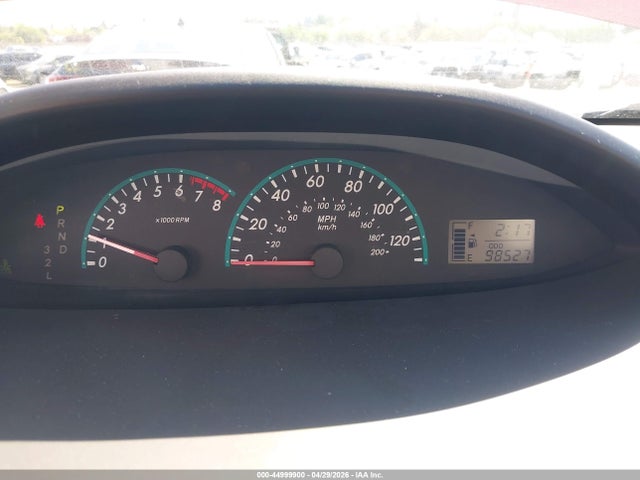 صورة 7 لـ 2010 Toyota YARIS