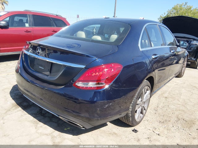 صورة 4 لـ 2018 Mercedes-BENZ C 300