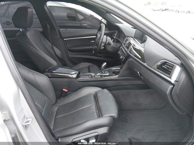 صورة 5 لـ 2017 BMW 330I