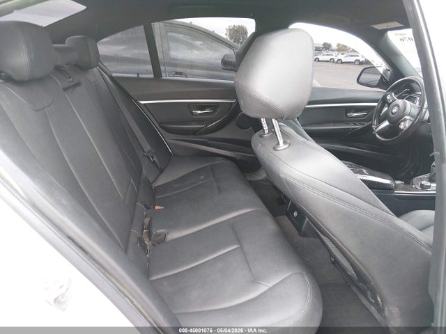صورة 8 لـ 2017 BMW 330I