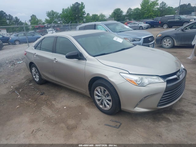 2017 TOYOTA CAMRY LE