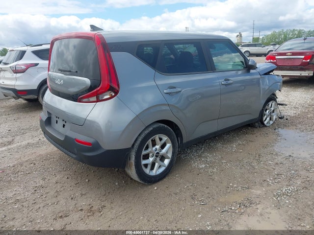 2022 KIA SOUL S — фото 4