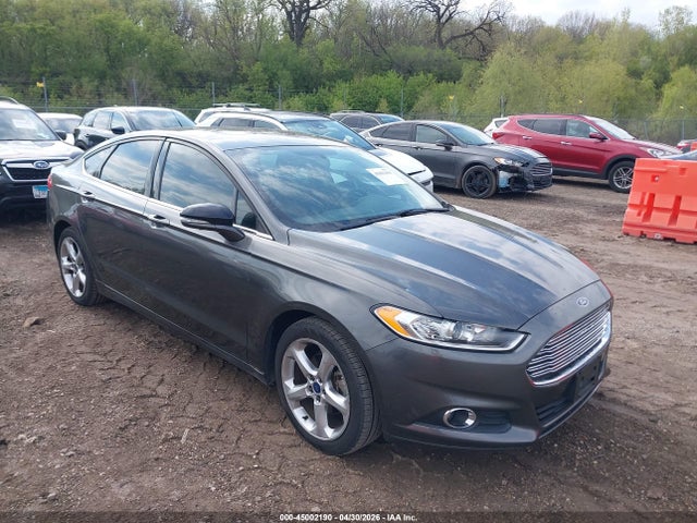 FORD FUSION SE - 1