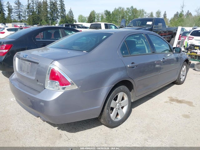 FORD FUSION SE - 4