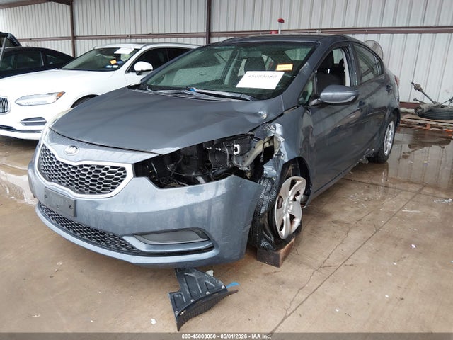 2016 KIA FORTE LX 照片 2