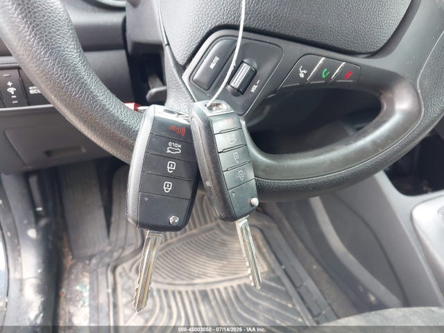 2016 KIA FORTE LX 缩略图 11