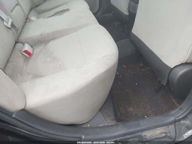 صورة 8 لـ 2012 KIA FORTE LX