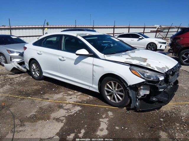 2018 HYUNDAI SONATA SE