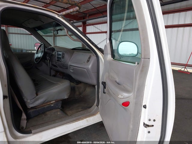 FORD F-150 STANDARD/XL/XLT - 5