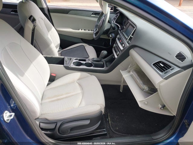 2019 Hyundai SONATA SE — фото 5