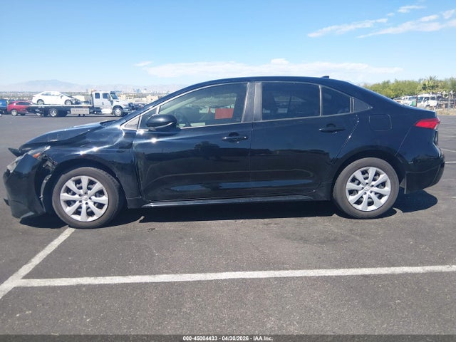 2024 Toyota COROLLA LE thumbnail 13