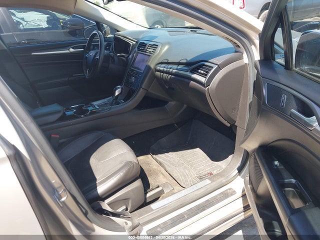 FORD FUSION ENERGI TITANIUM - 5