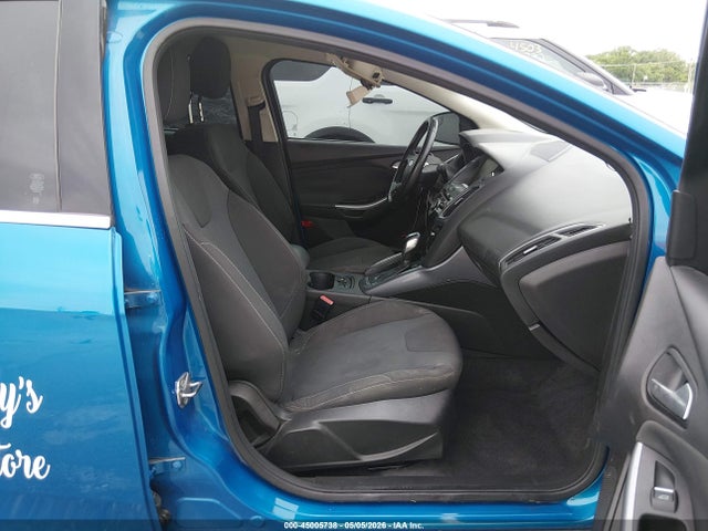 FORD FOCUS TITANIUM - 5