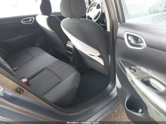 2018 Nissan SENTRA SV 照片 8