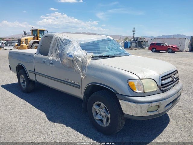 2002 TOYOTA TUNDRA SR5 V8
