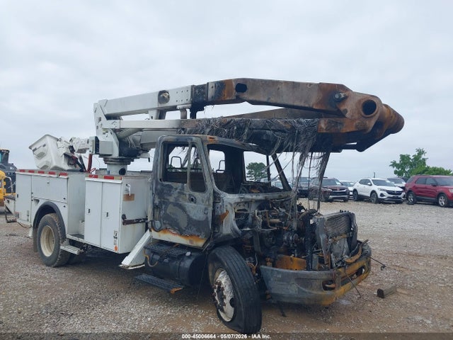 2005 INTERNATIONAL 4000 4300
